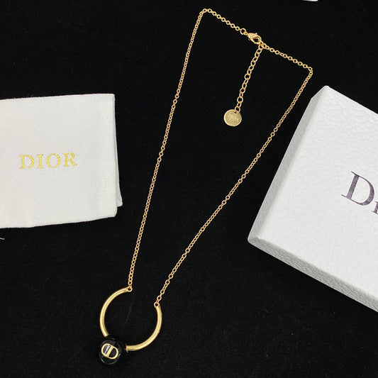 1YD184XDE Stylish Necklaces