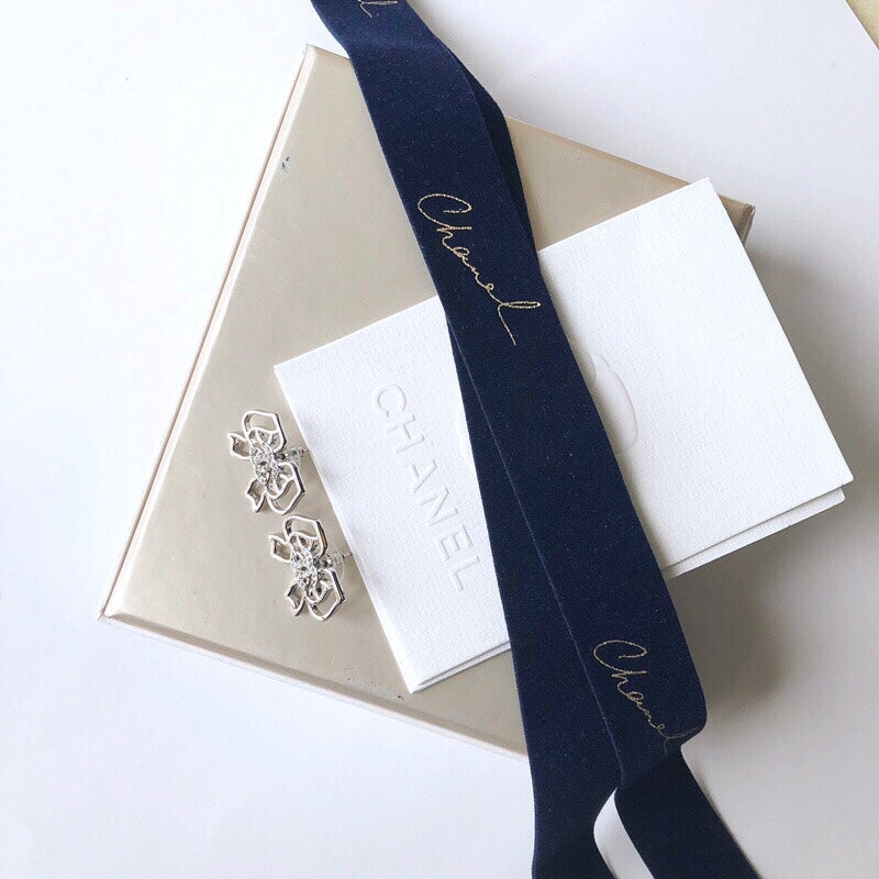 1YC142EDE Stylish Earrings