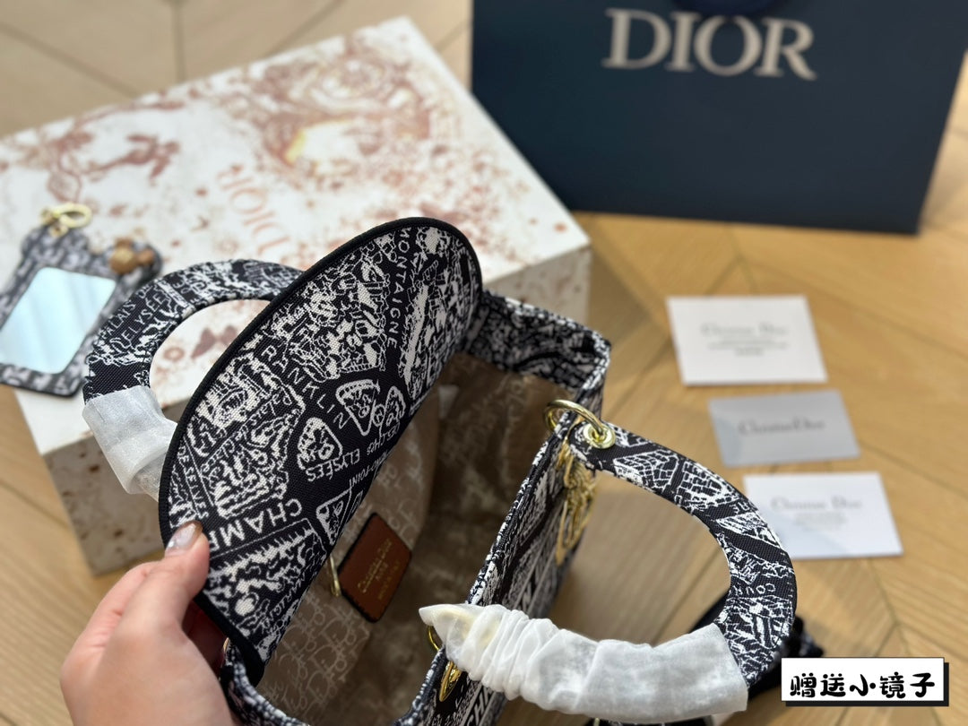 6XD239BDE Stylish bag