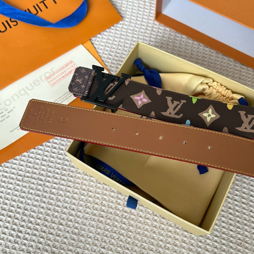 14E47PDE Stylish  High quality belt With full package