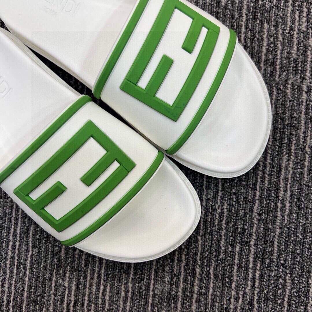 535ZF286ZDE Stylish Slippers