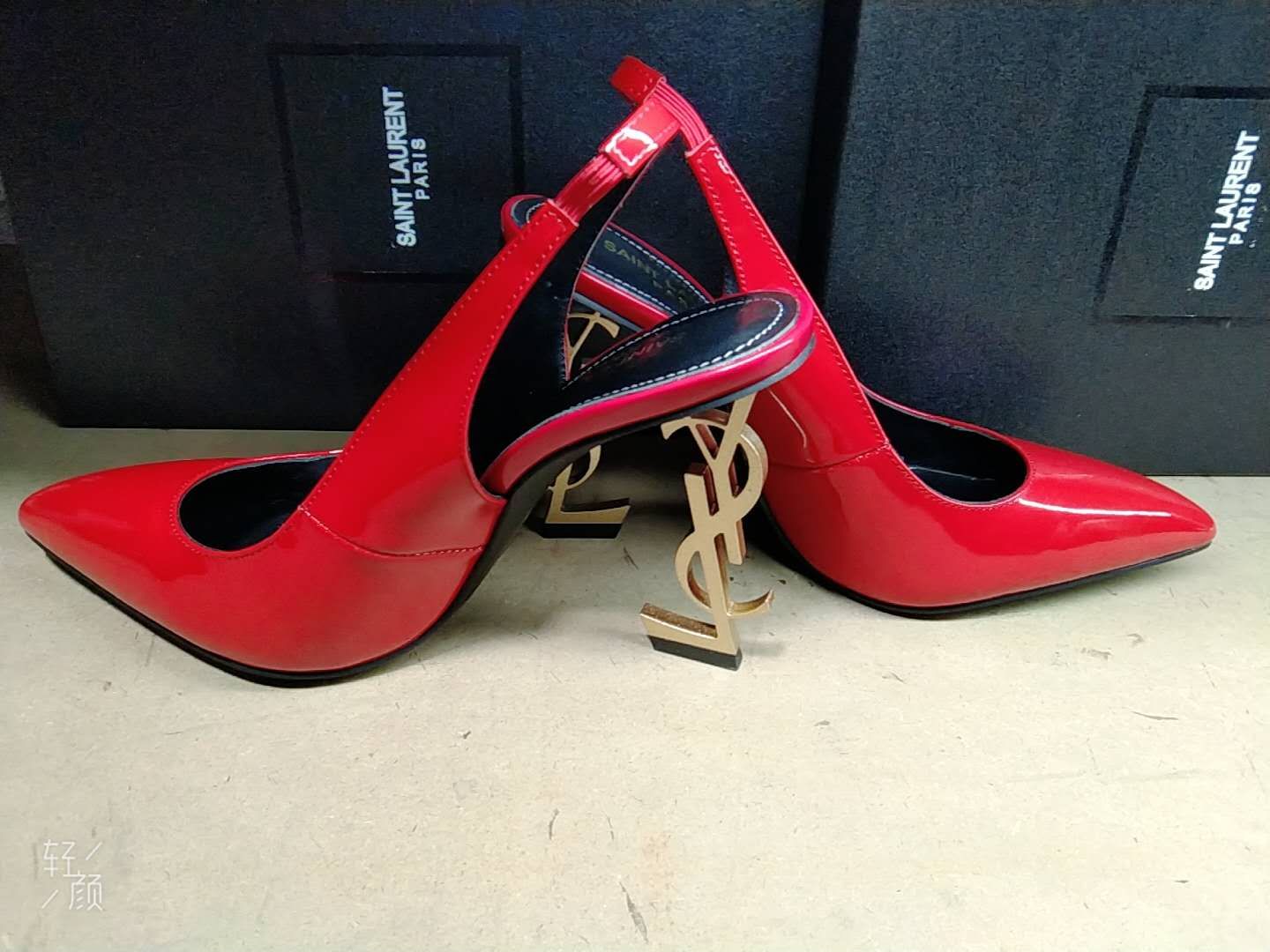 2XSL154ZDE Stylish leather high heels(10.5cm)