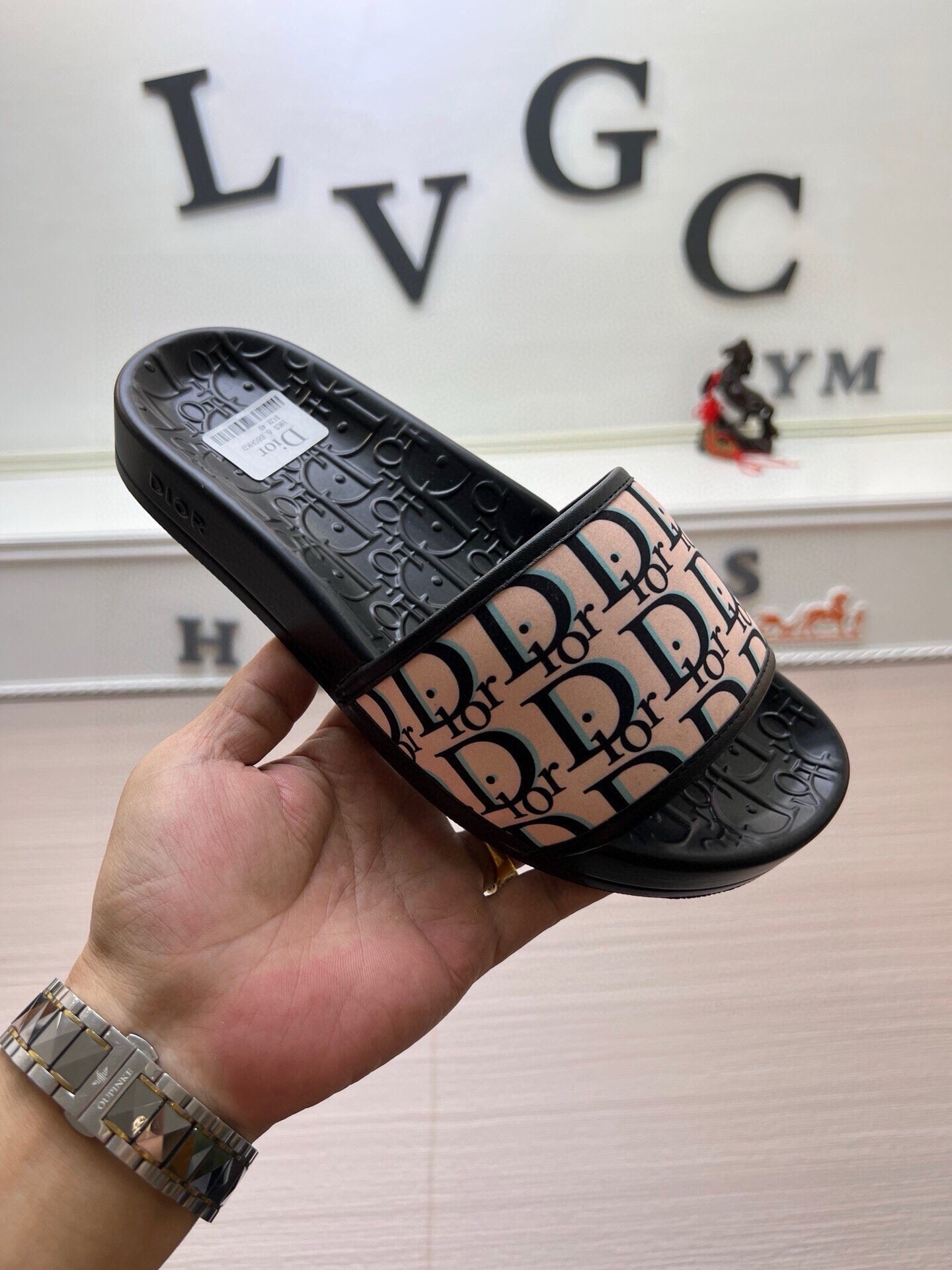 5LD214ZDE Stylish Slippers