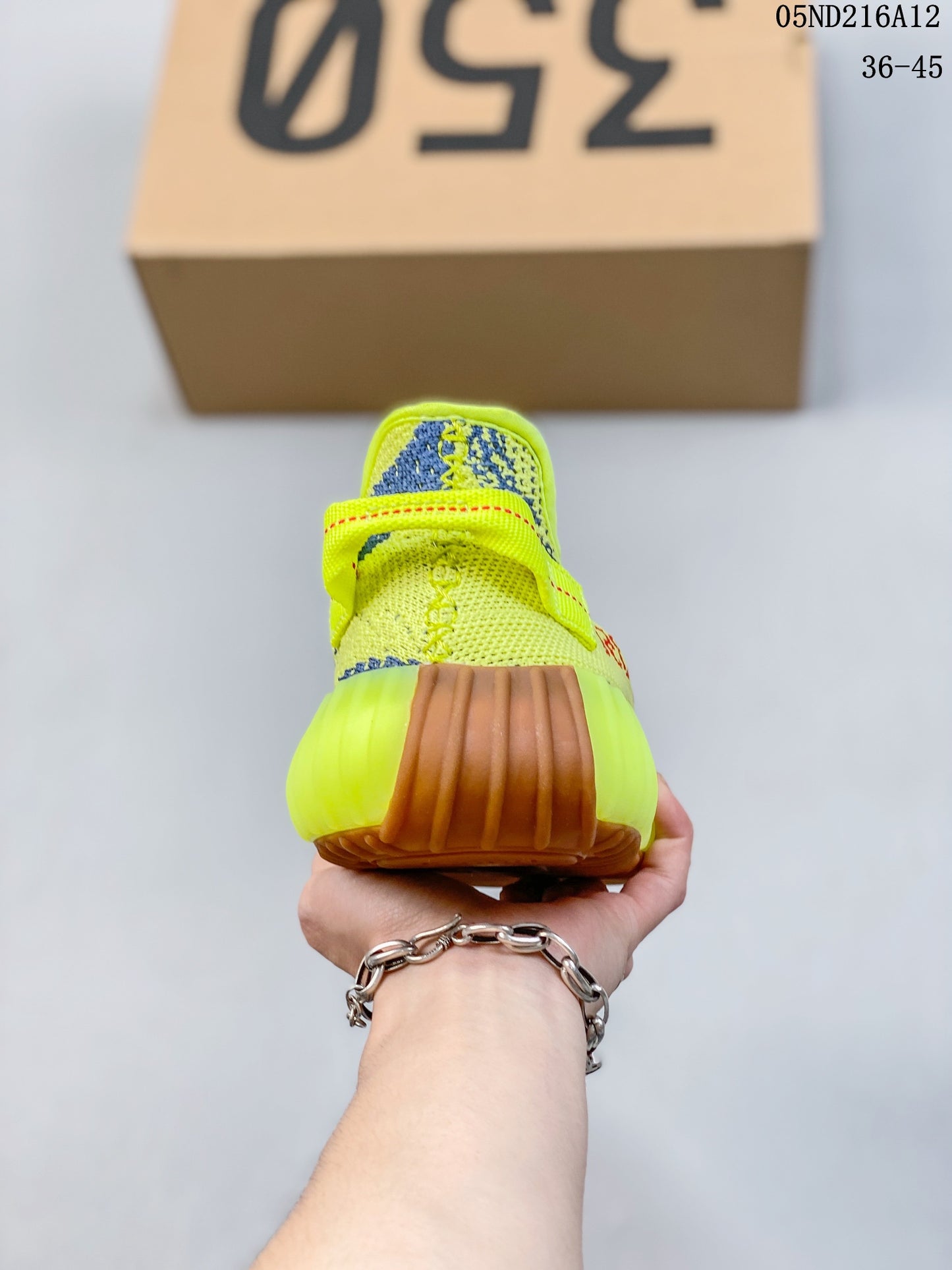 4YA69ZDE Stylish Sneakers (No Box, August-October Big Sale)