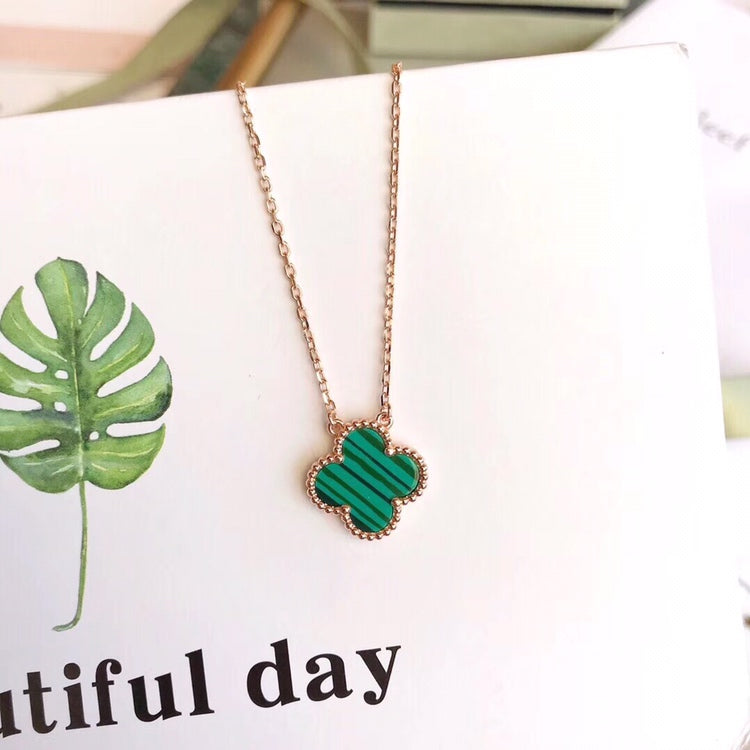 5XVA184XDE Stylish  1 flower necklace