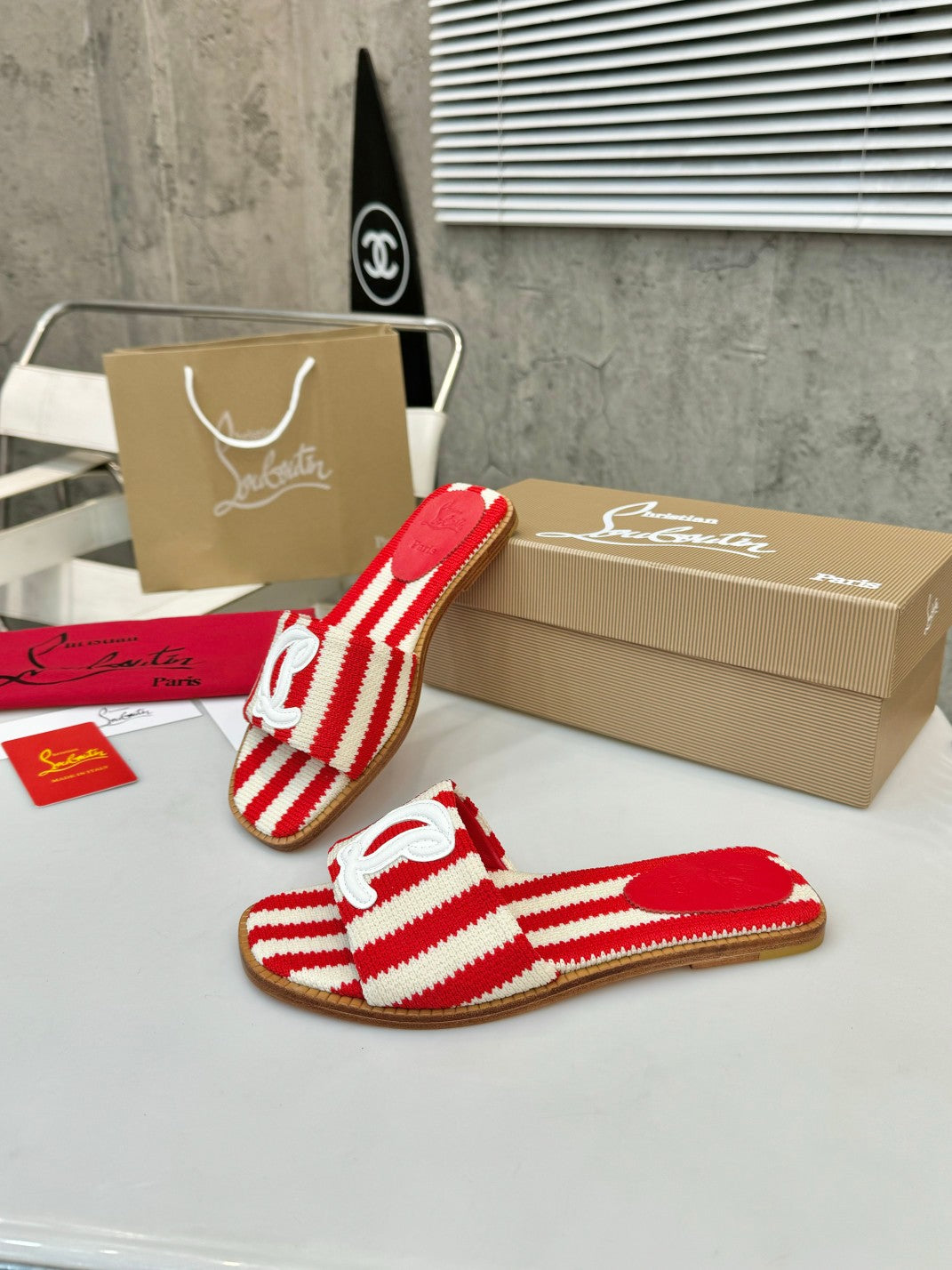 JXA10ZDE Stylish leather + knitted sandals