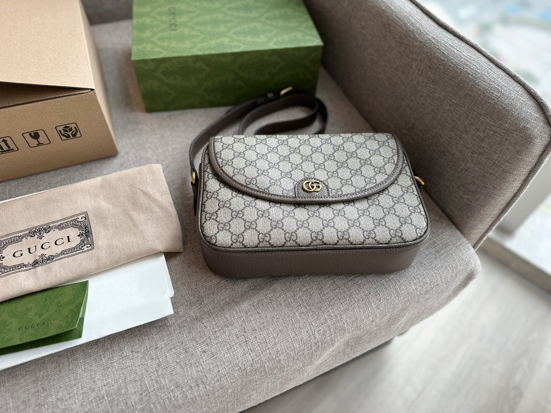 6XB206BDE Stylish leather bag 