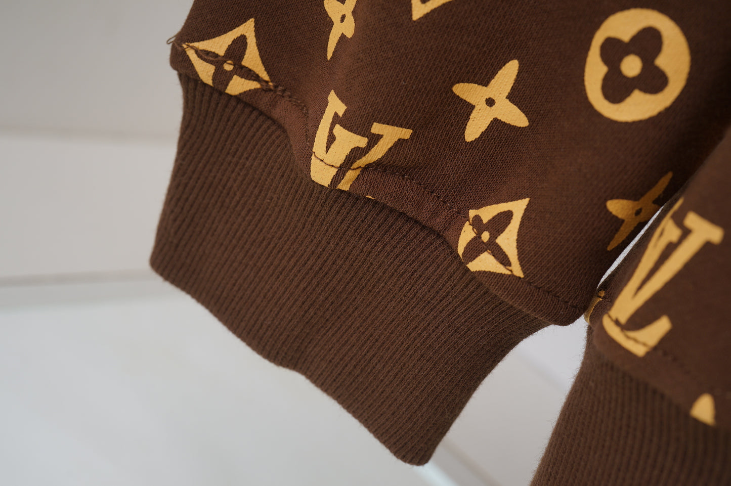 185ZE146UDE Stylish Sweaters
