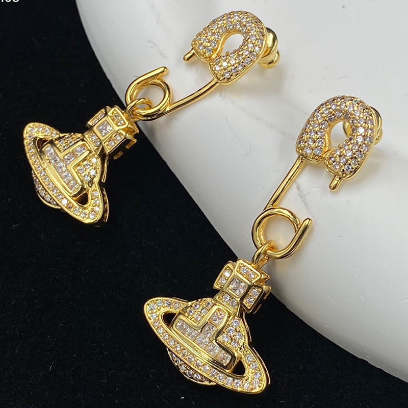 14A590EDE Stylish Earrings