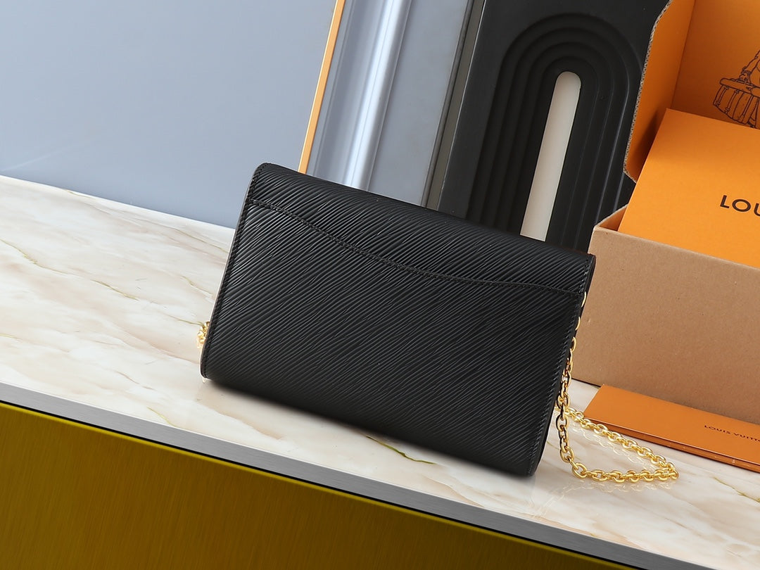 2WE1BDE Stylish leather bag