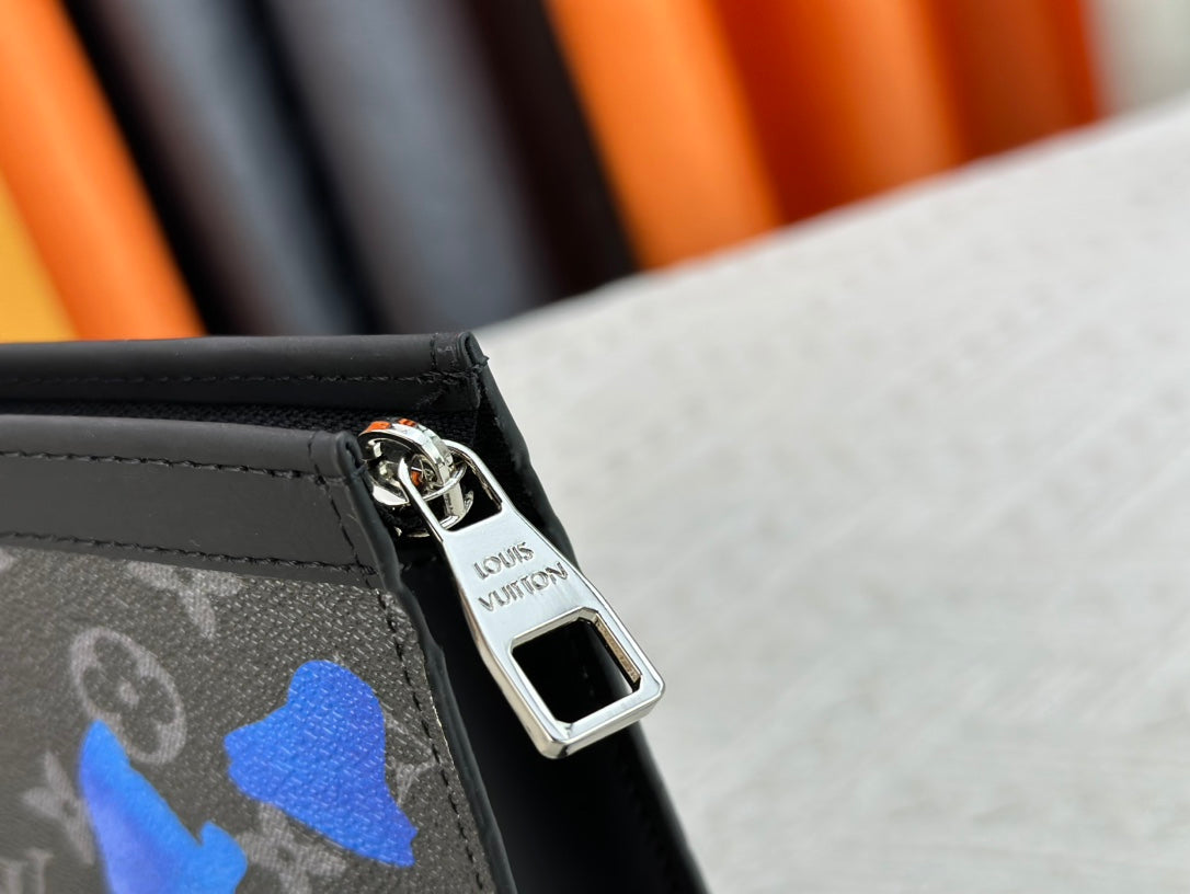 1XE395BDE Stylish leather bag