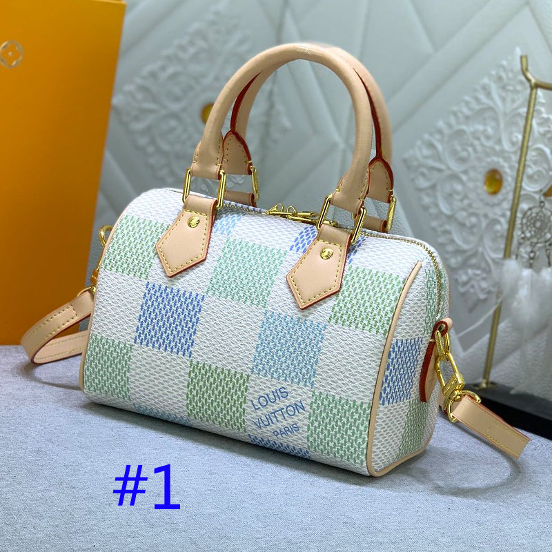 2XE334BDE Stylish leather bag 