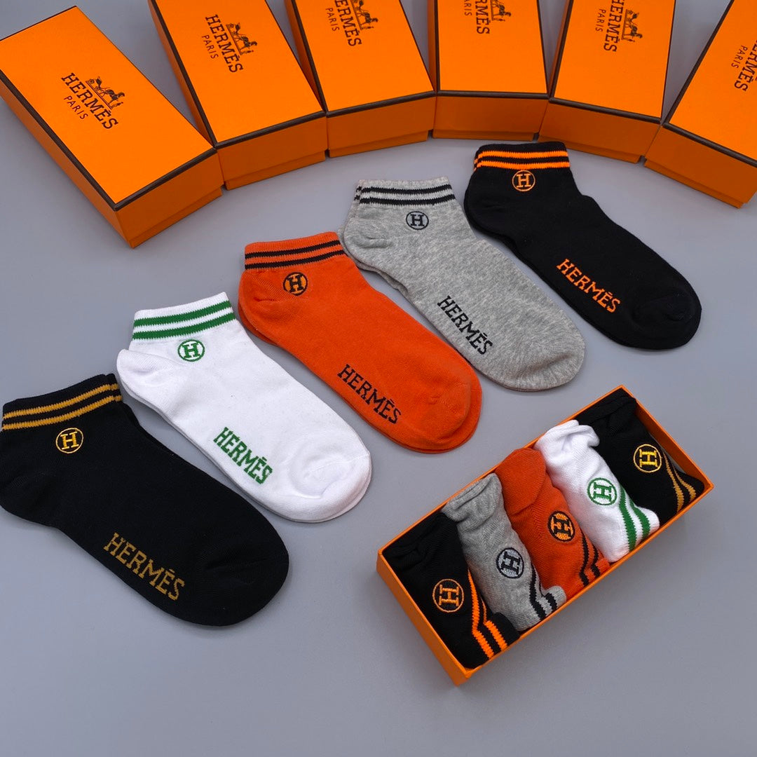235QH57SDE Stylish socks(5 pairs )