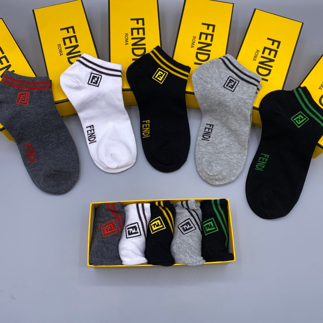 235QF44SDE Stylish socks(5 pairs )