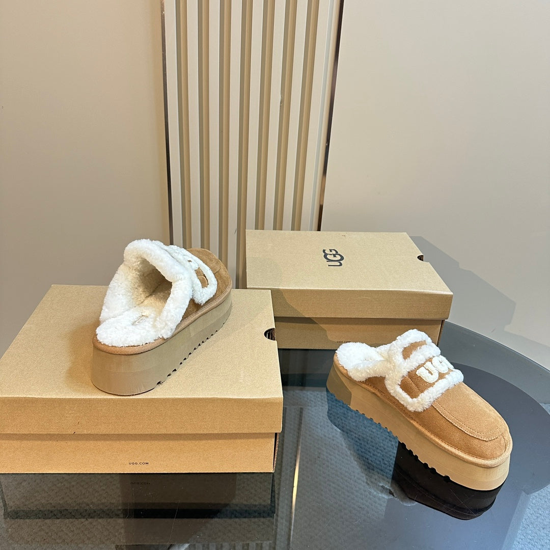 1JU24ZDE Stylish Slippers