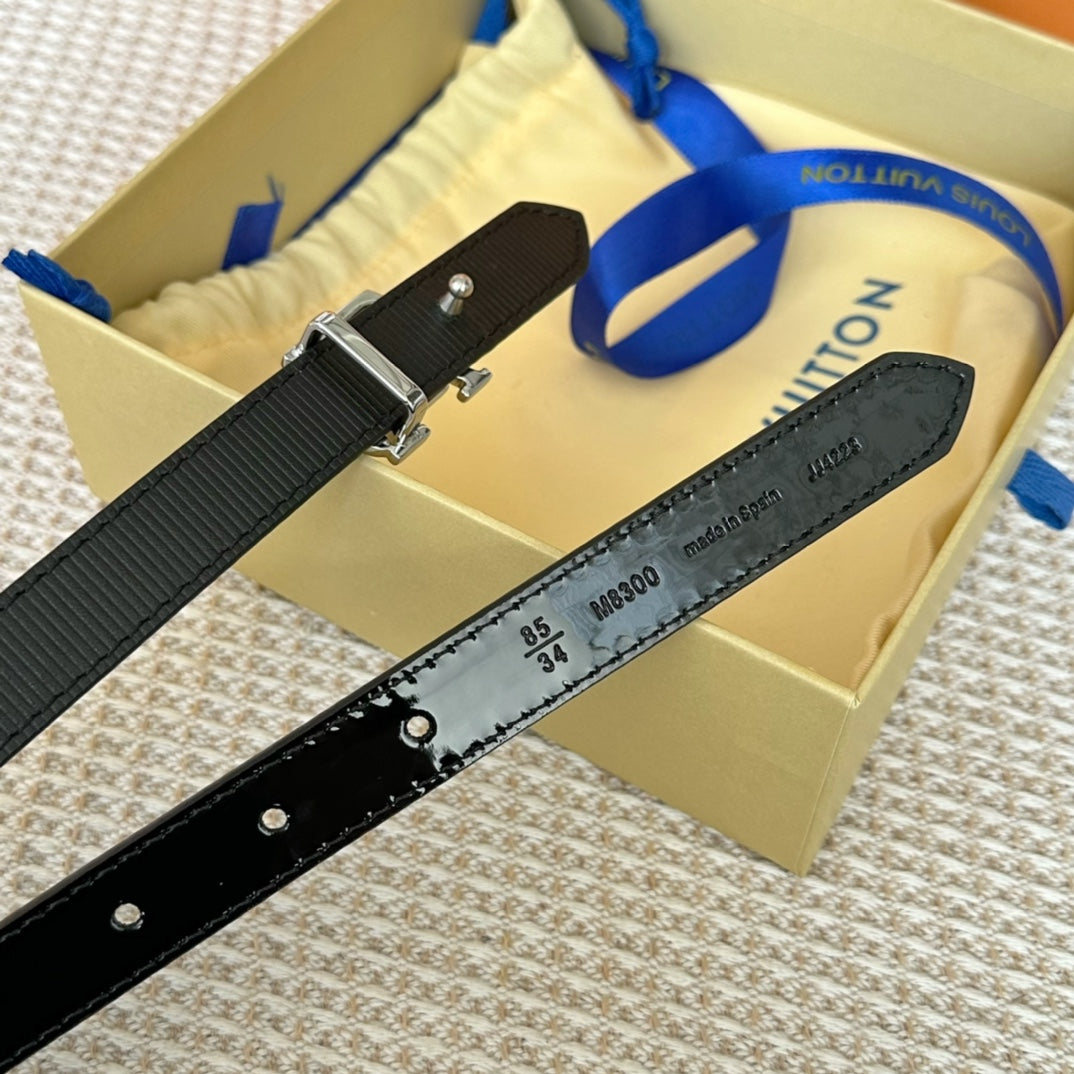 14E132PDE Stylish  High quality belt With full package