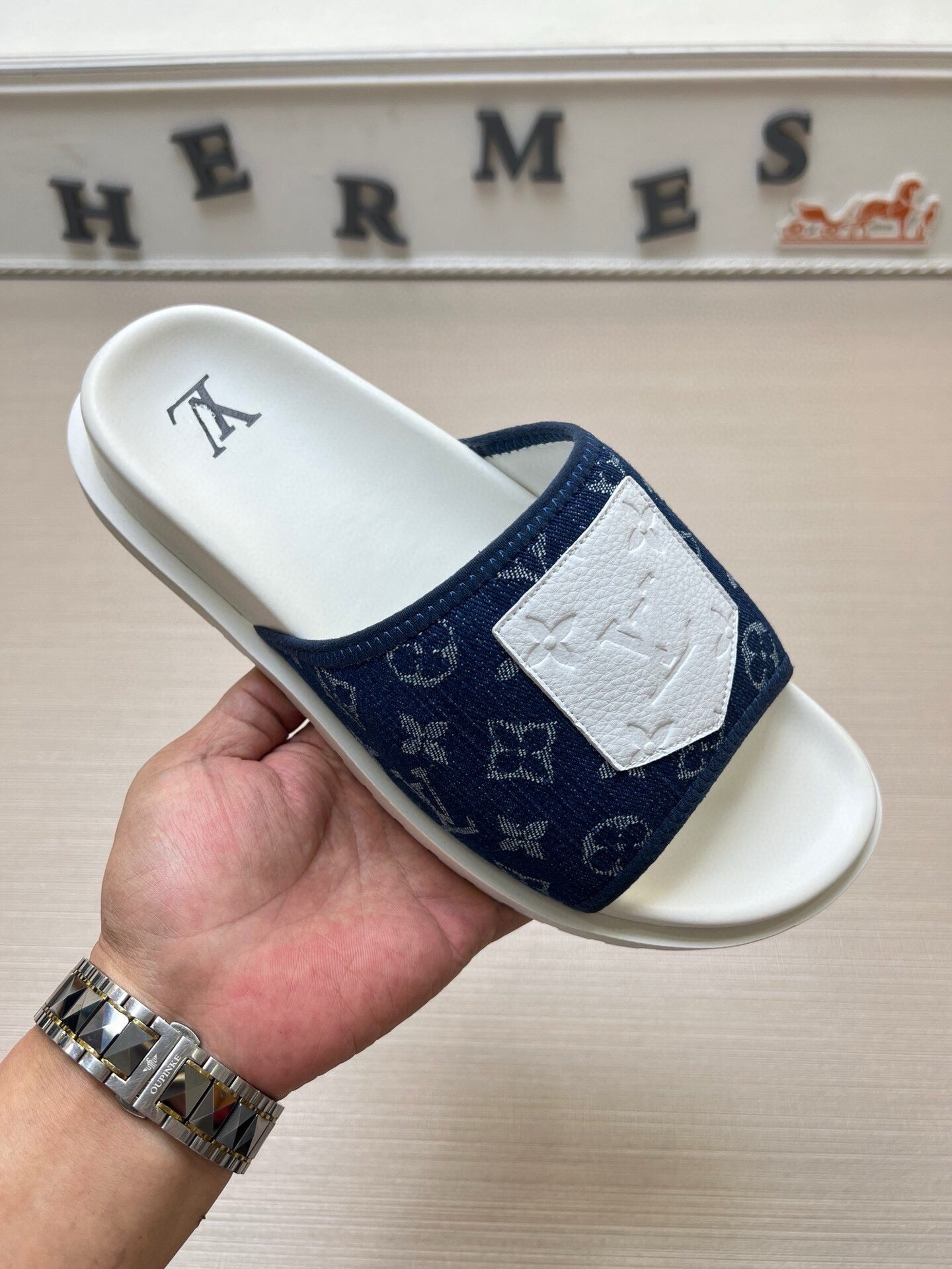 5WE252ZDE Stylish Slippers