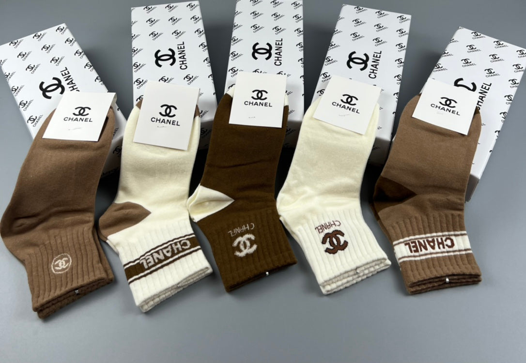 235QC64SDE Stylish socks(5 pairs )