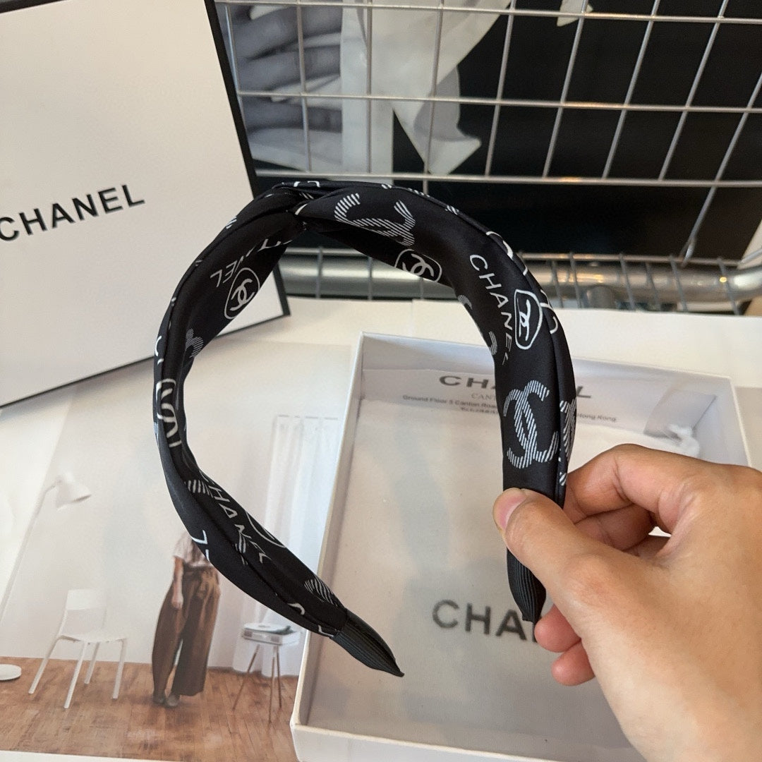 165RC50FDE Stylish hair ornament