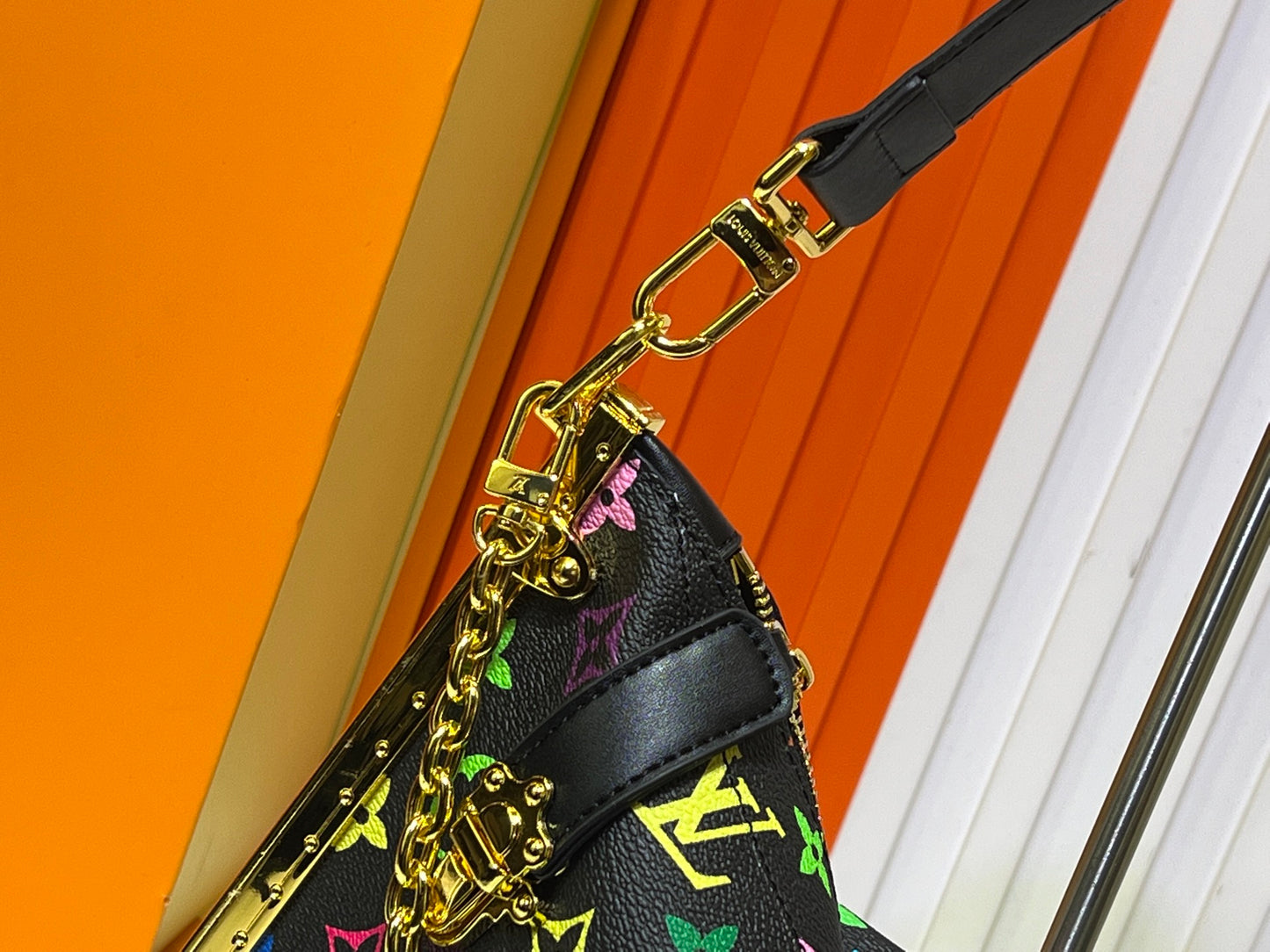 1WE100BDE Stylish leather bag