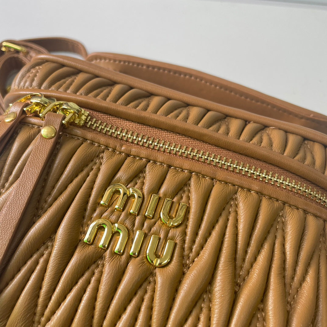 15RA102BDE Stylish leather bag