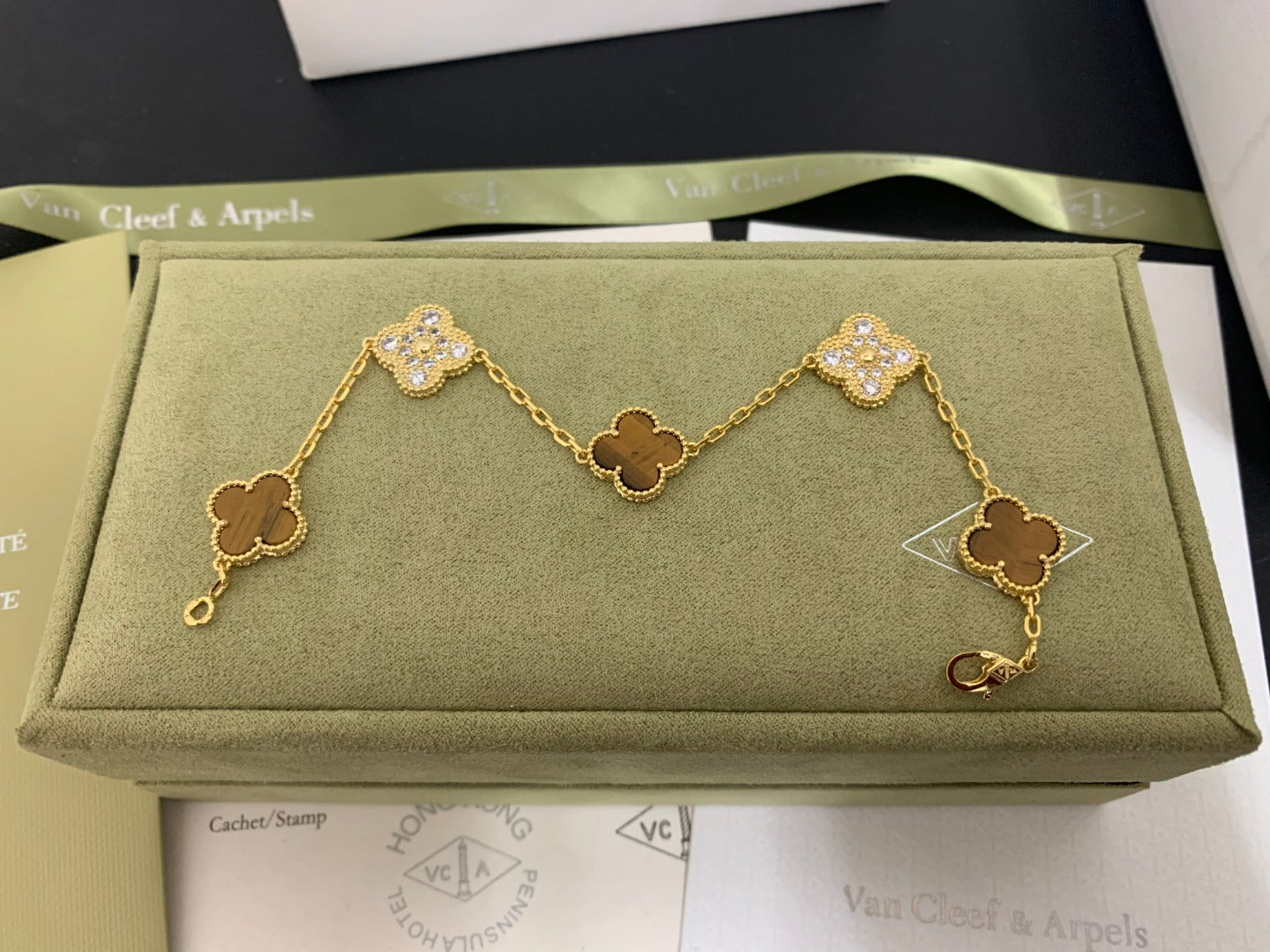 5XVA179KDE Stylish bracelets 5 flowers normal size1.5cm flower