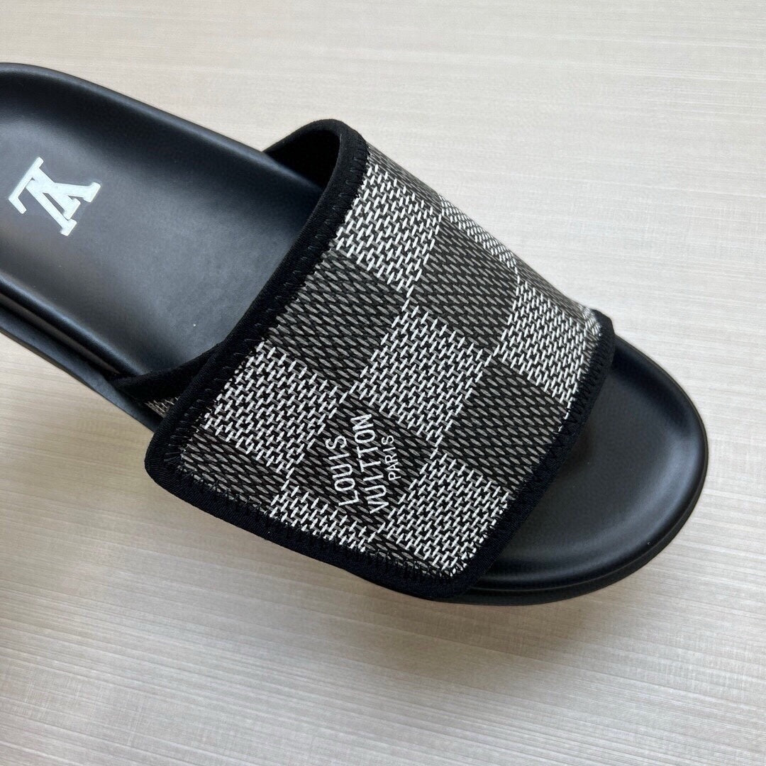 5LE208ZDE Stylish Slippers