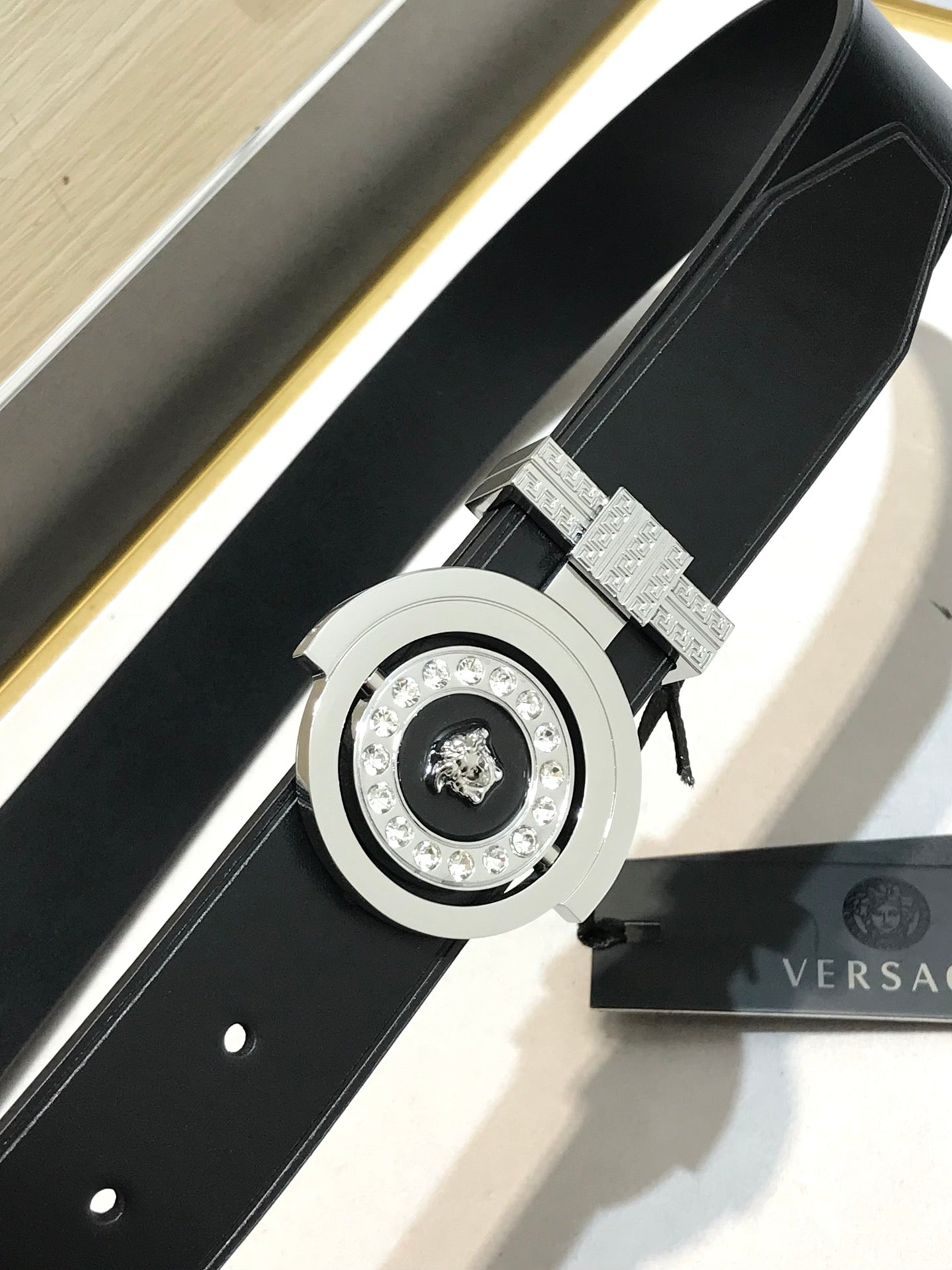 14V80PDE Stylish  High quality belt With full package