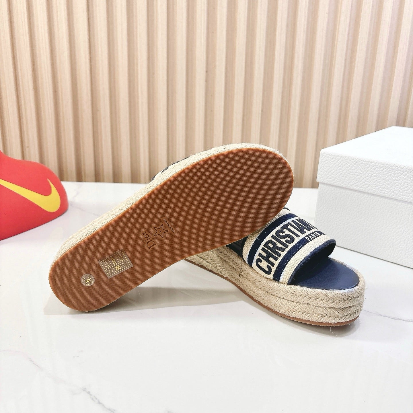 285ZD22ZDE Stylish leather Shoes