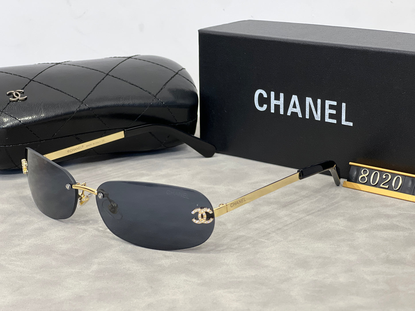 385RC7TDE Stylish  Sunglasses