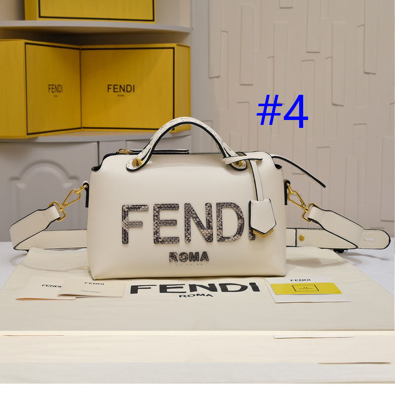 1WF110BDE Stylish leather bag