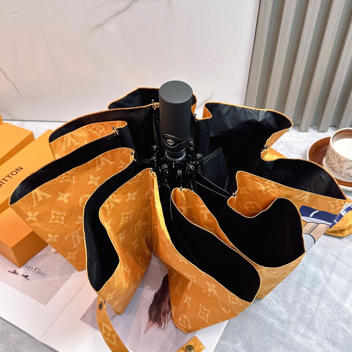 15RE97SDE Stylish UV resistant umbrella