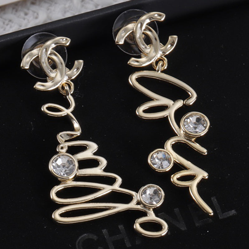 14C383EDE Stylish Earrings
