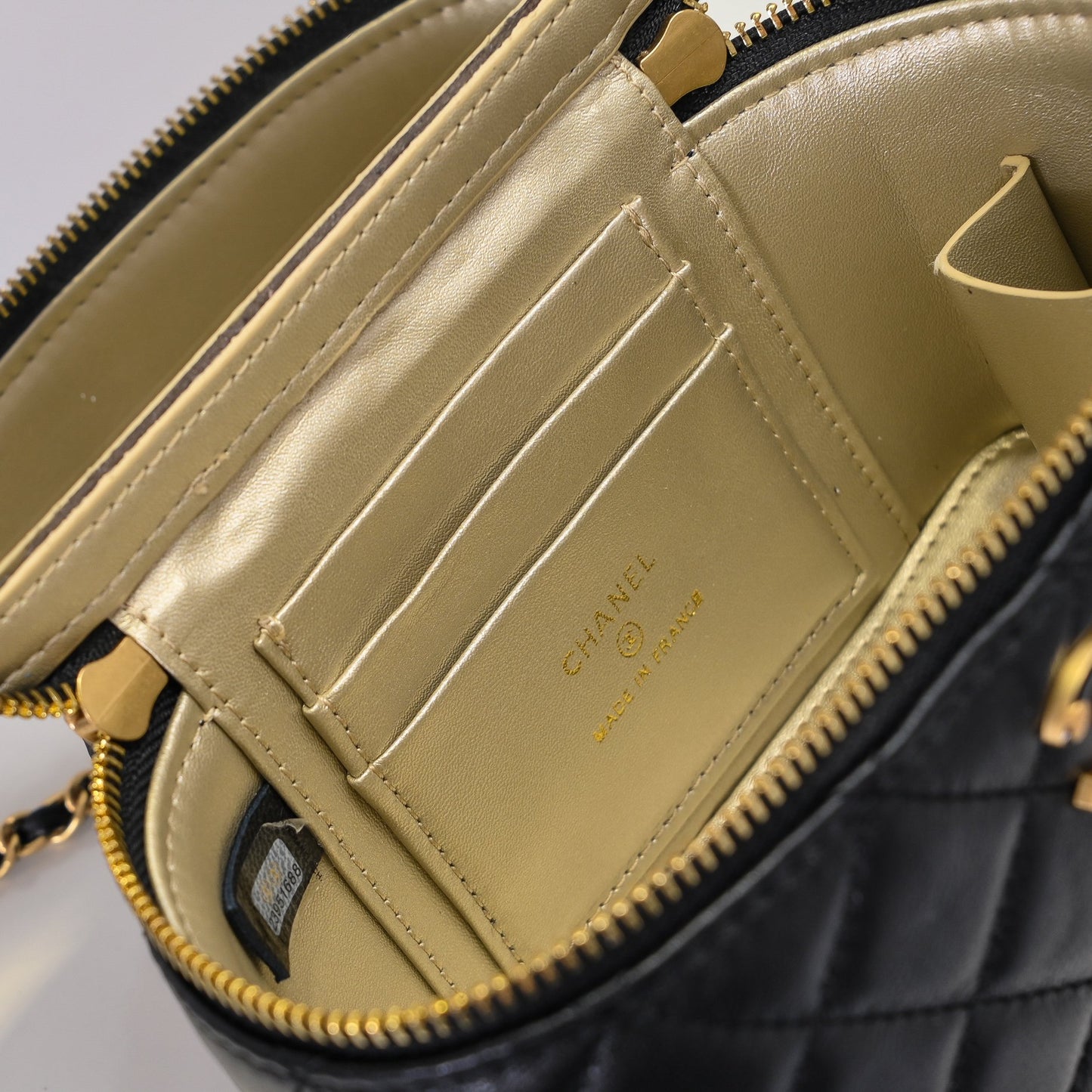 155XC32BDE Stylish leather bag