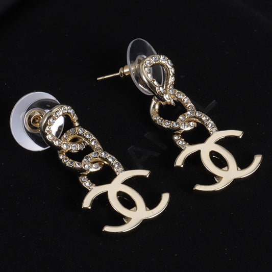 1YC406EDE Stylish Earrings