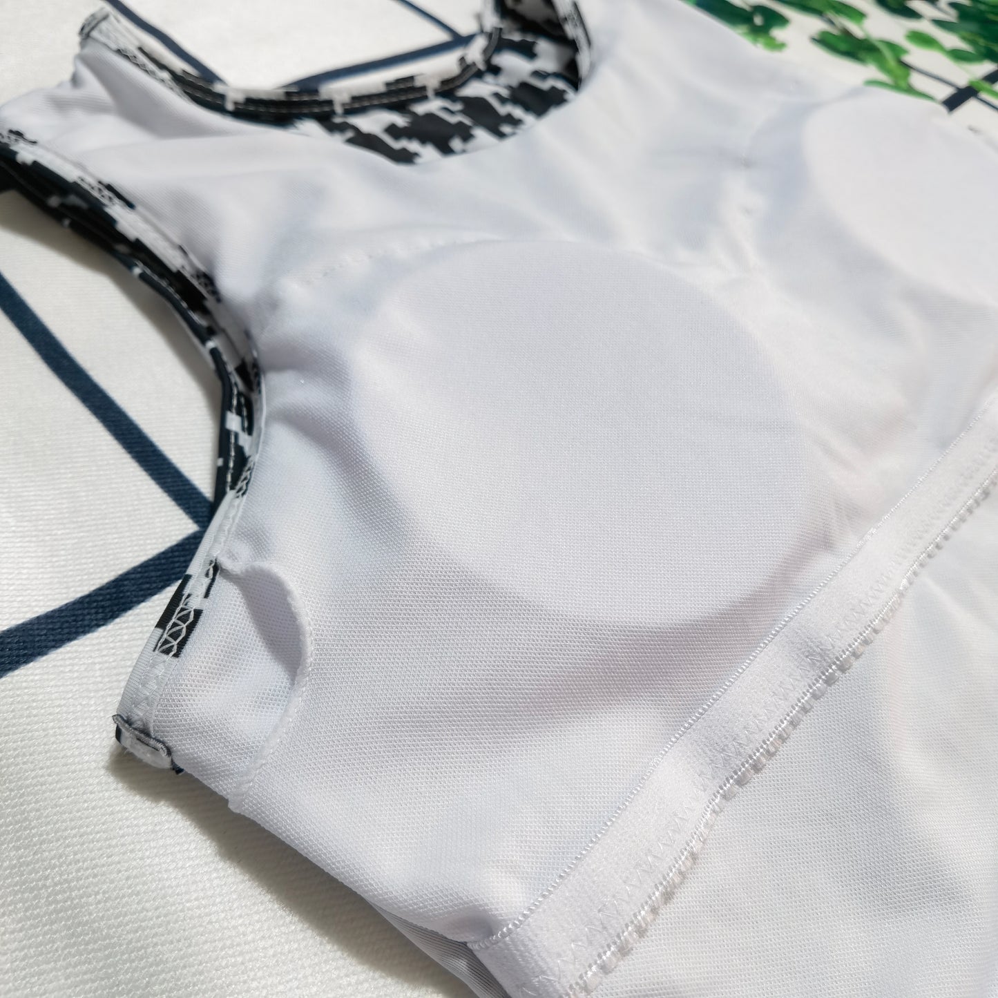 14D71YDE Stylish Long sleeve swimsuit