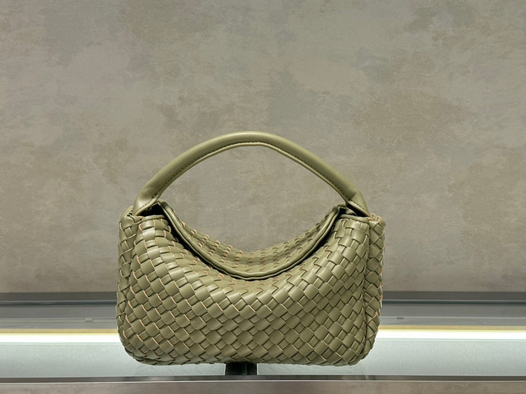 1XA83BDE Stylish leather bag