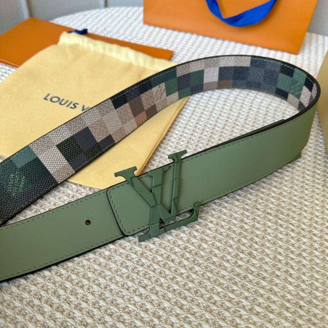 14E129PDE Stylish  High quality belt With full package