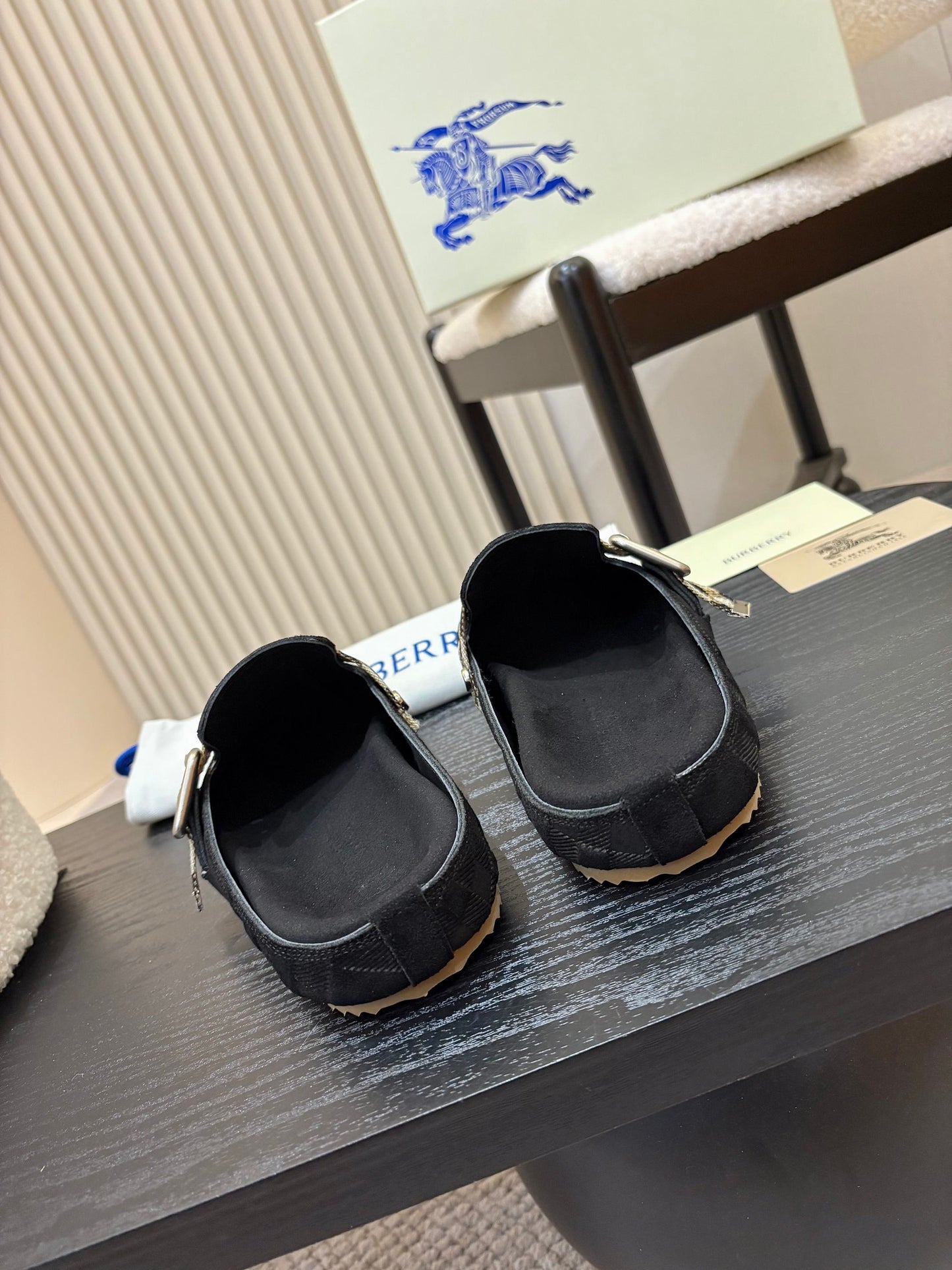 285NR11ZDE Stylish leather shoes