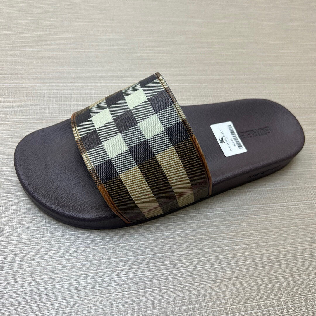 535ZR251ZDE Stylish Slippers