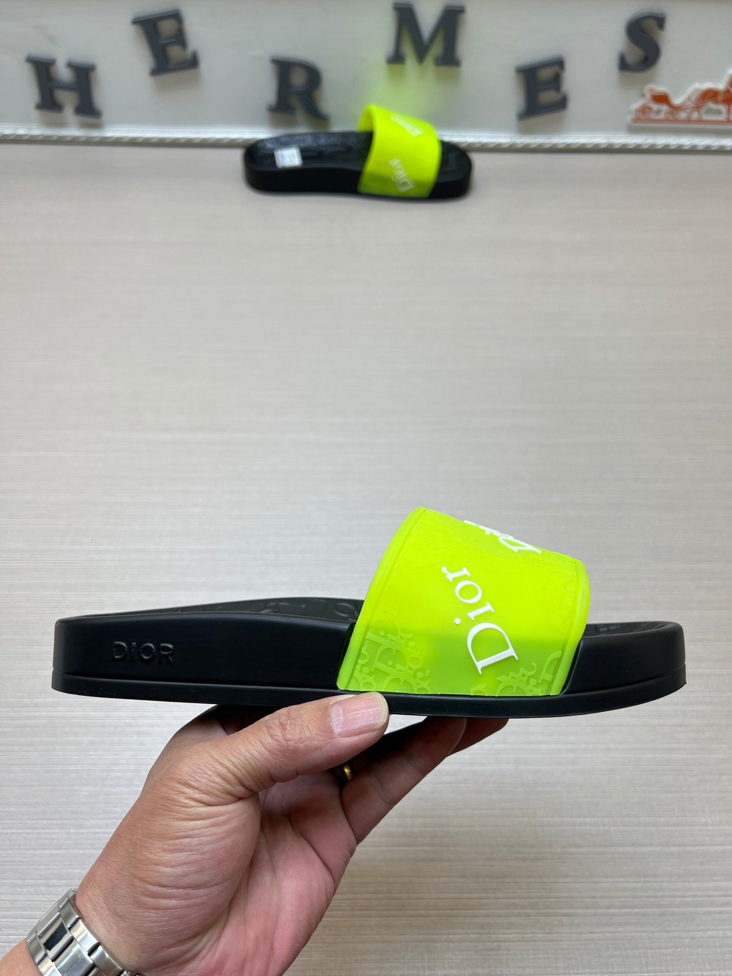 535ZD278ZDE Stylish Slippers