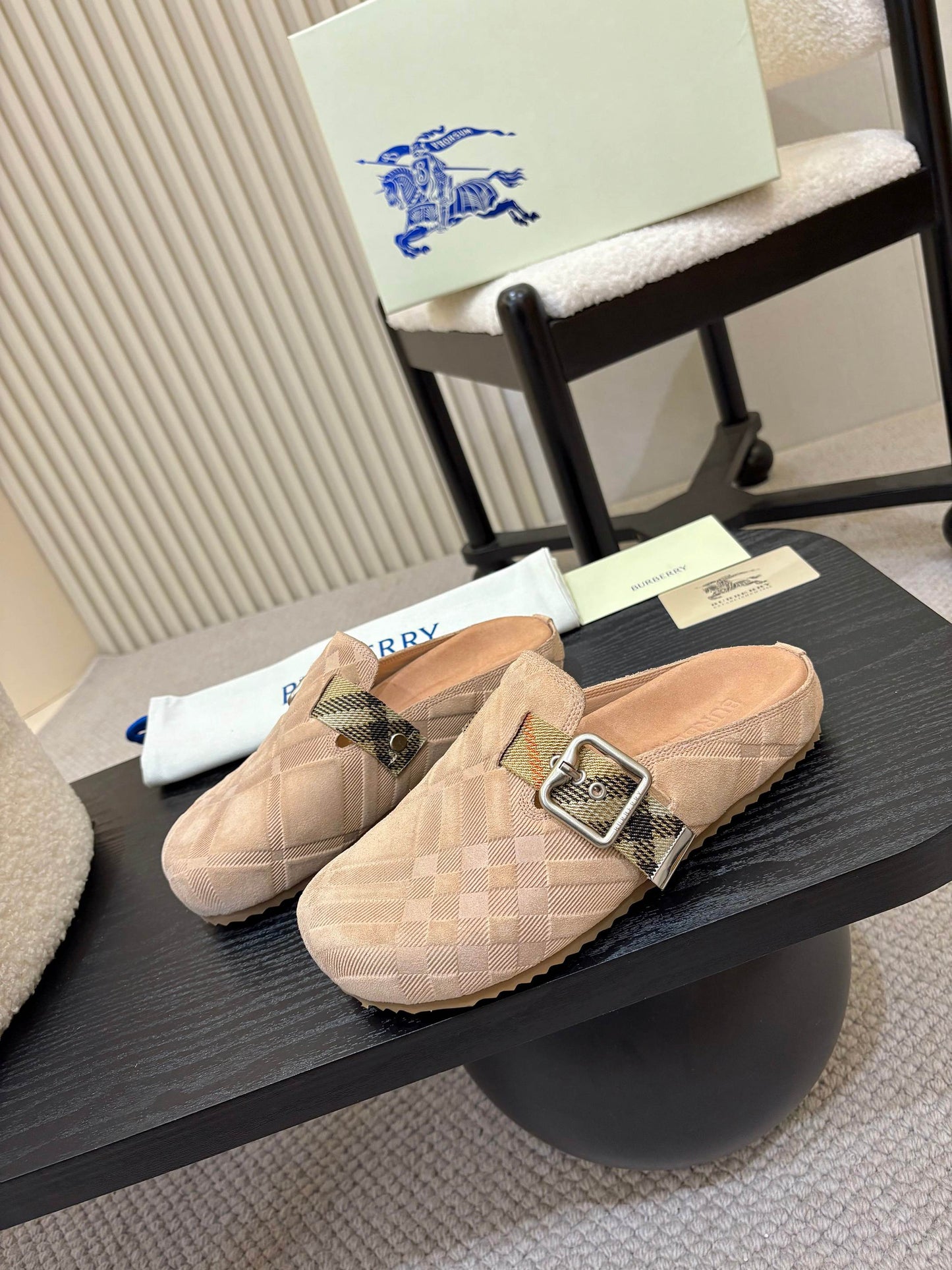 285NR11ZDE Stylish leather shoes