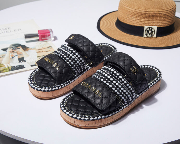 245RC17ZDE Stylish genuine leather sandals