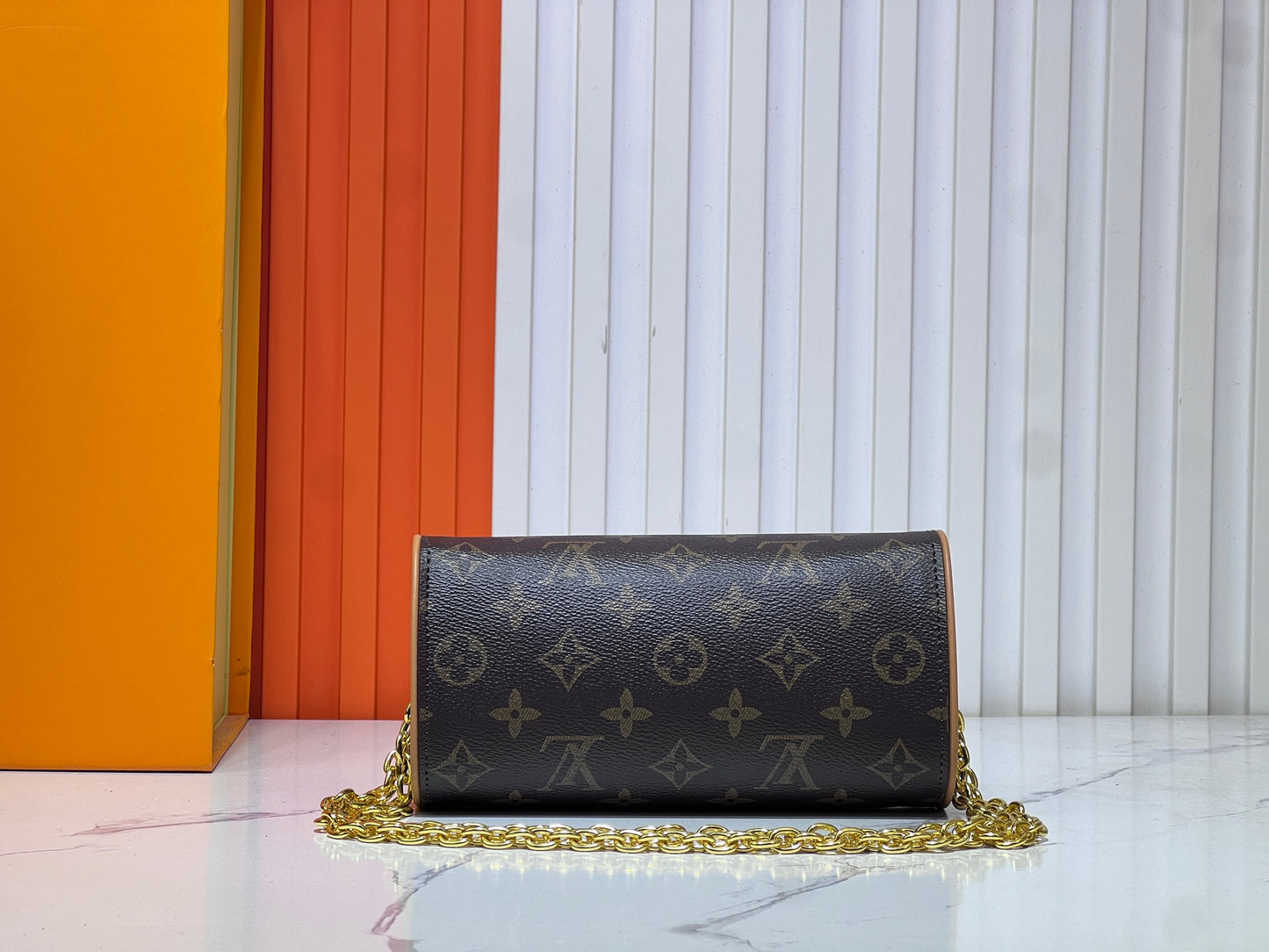 2WE6BDE Stylish leather bag