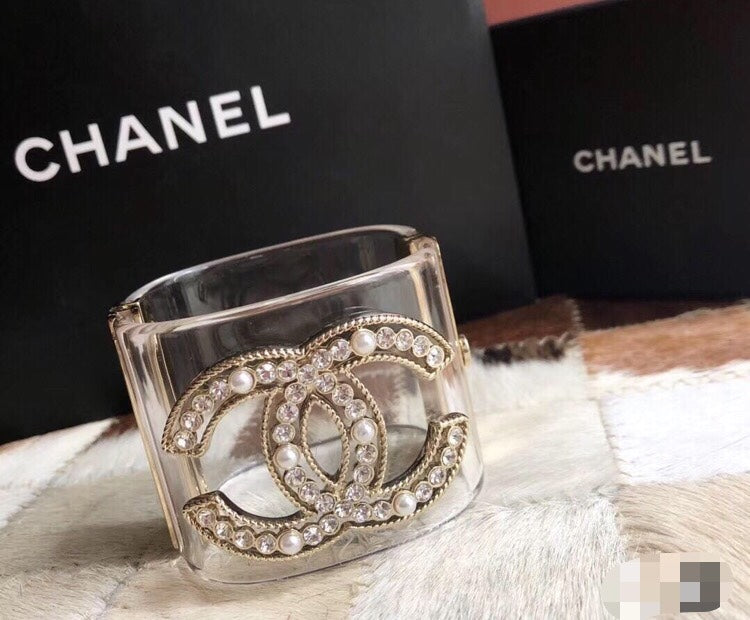 84C14kDE Stylish Bracelets