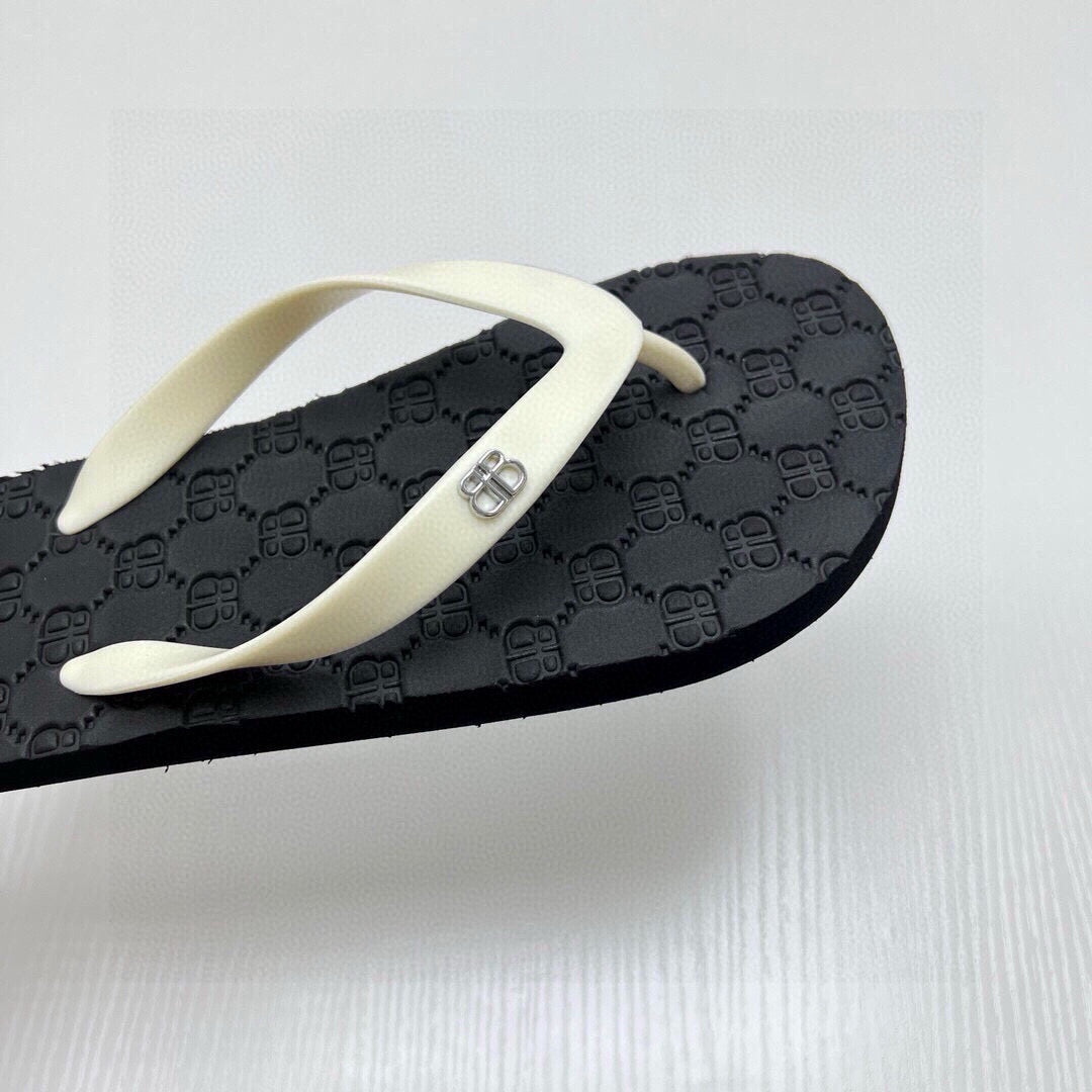535ZJ297ZDE Stylish Slippers