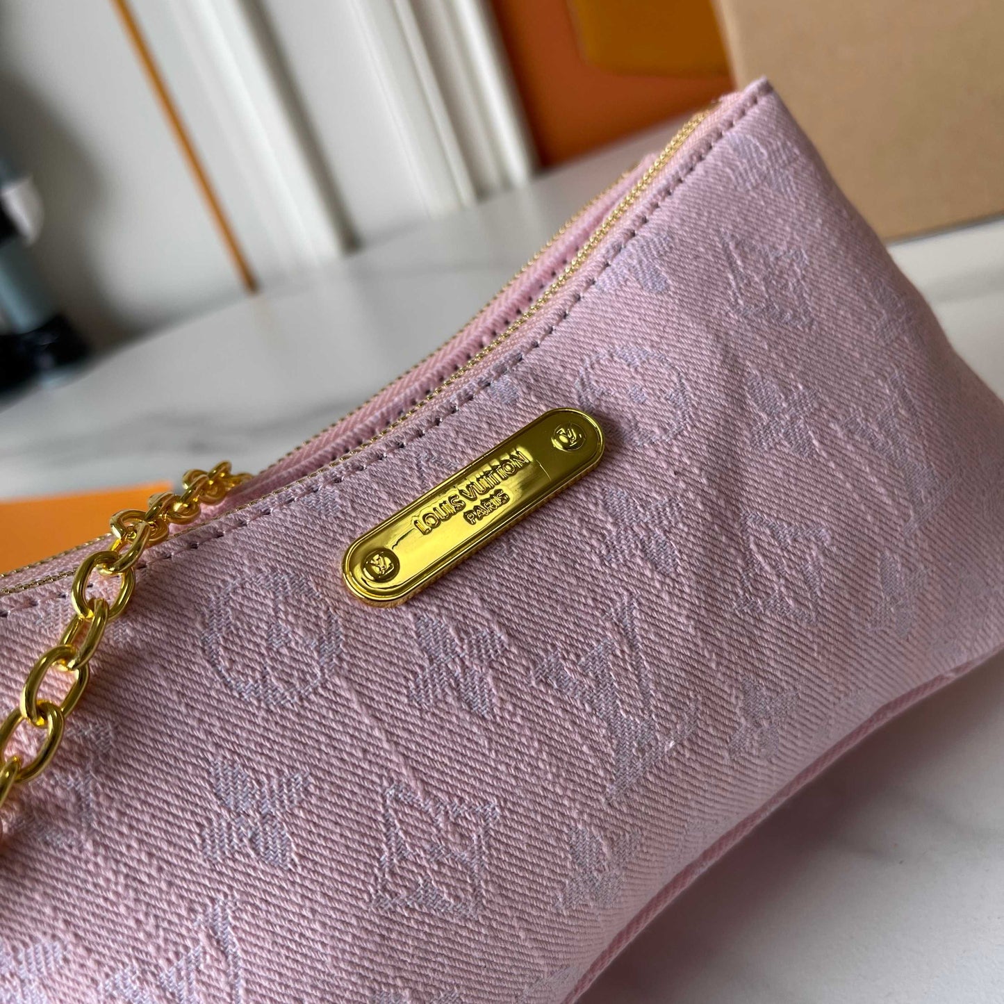 15RE30BDE Stylish bag
