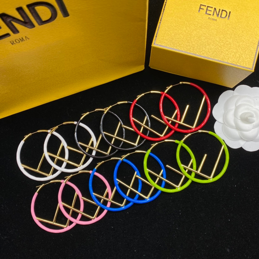 14F433EDE Stylish Earrings