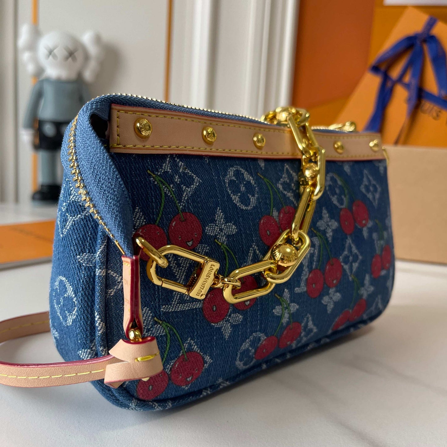 165NE119BDE Stylish Cowboy bag