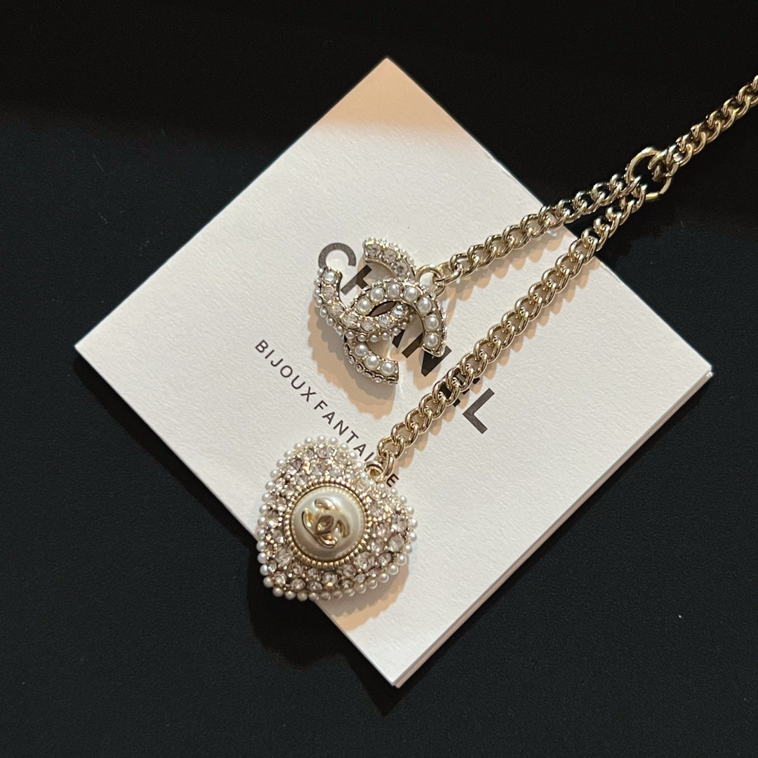 175RC38XDE Stylish Necklaces